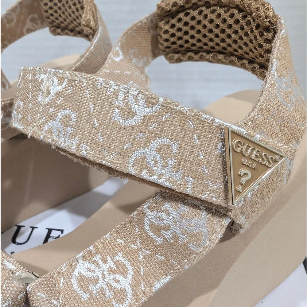Guess Daysa Quattro G Strappy EVA Wedge Sandals Light Natural 8M NIB